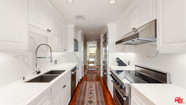 2220 Avenue Of The Stars 1802W, Los Angeles, CA 90067