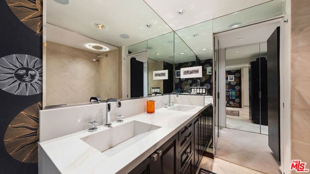 2220 Avenue Of The Stars 1802W, Los Angeles, CA 90067