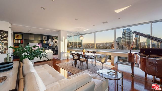 2220 Avenue Of The Stars 1802W, Los Angeles, CA 90067