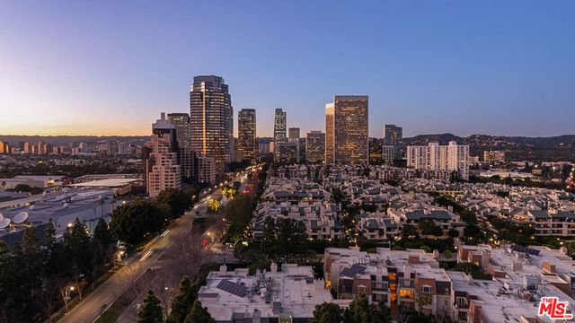 2220 Avenue Of The Stars 1802W, Los Angeles, CA 90067