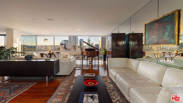 2220 Avenue Of The Stars 1802W, Los Angeles, CA 90067