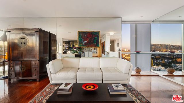 2220 Avenue Of The Stars 1802W, Los Angeles, CA 90067