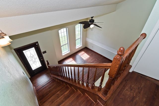 6014 Parkmeadow Drive, Arlington, TX 76018
