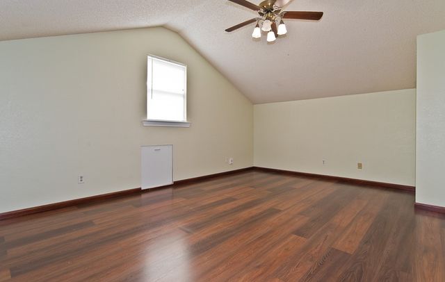 6014 Parkmeadow Drive, Arlington, TX 76018
