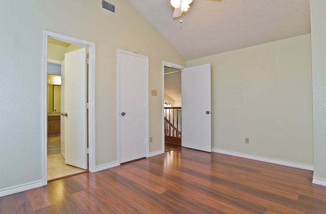 6014 Parkmeadow Drive, Arlington, TX 76018