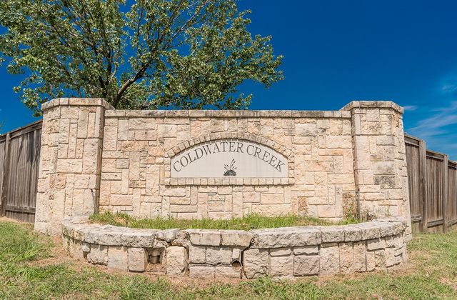 6014 Parkmeadow Drive, Arlington, TX 76018