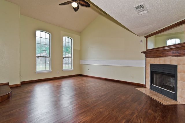 6014 Parkmeadow Drive, Arlington, TX 76018