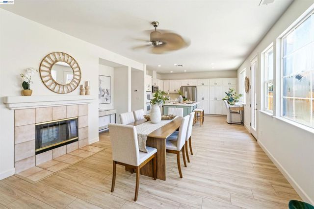 2324 Fortuna Ln, Tracy, CA 95377
