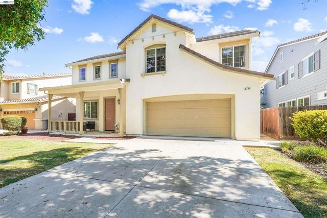 2324 Fortuna Ln, Tracy, CA 95377