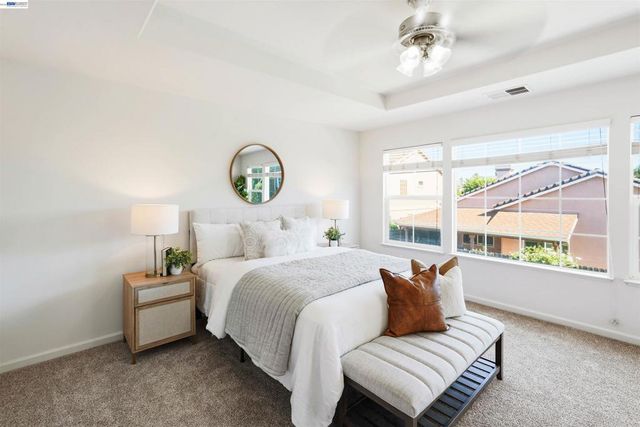 2324 Fortuna Ln, Tracy, CA 95377