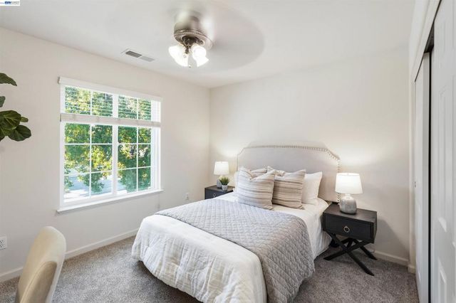 2324 Fortuna Ln, Tracy, CA 95377