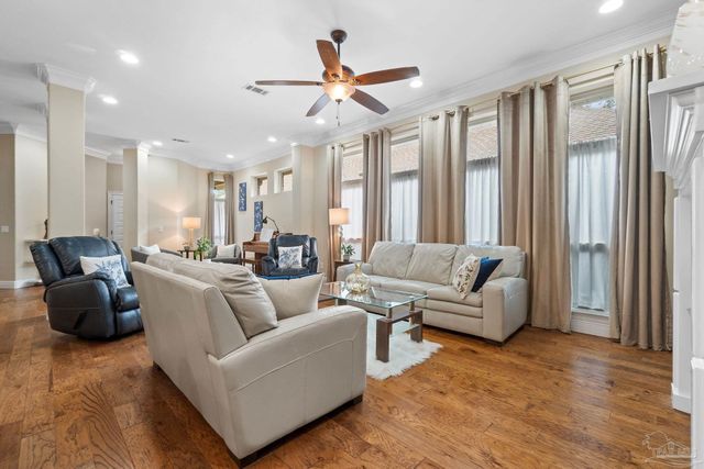 8508 Salt Grass Dr W, Pensacola, FL 32526