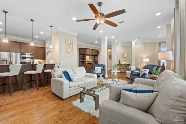 8508 Salt Grass Dr W, Pensacola, FL 32526