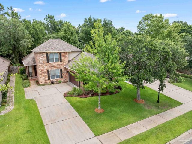 8508 Salt Grass Dr W, Pensacola, FL 32526