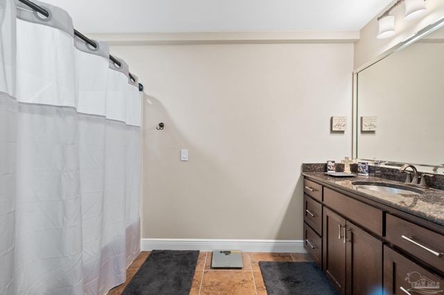 8508 Salt Grass Dr W, Pensacola, FL 32526