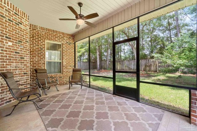 8508 Salt Grass Dr W, Pensacola, FL 32526