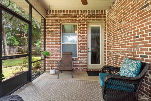 8508 Salt Grass Dr W, Pensacola, FL 32526