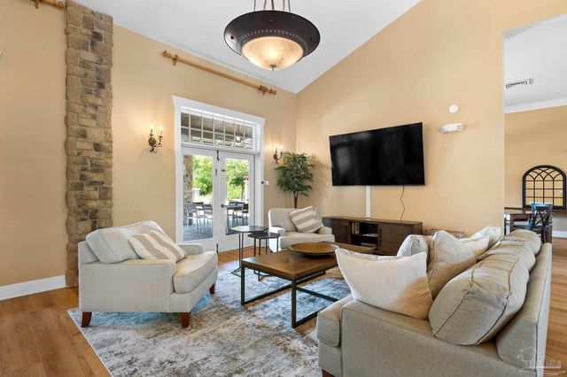 8508 Salt Grass Dr W, Pensacola, FL 32526