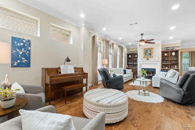 8508 Salt Grass Dr W, Pensacola, FL 32526