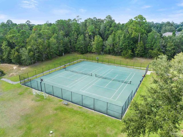 8508 Salt Grass Dr W, Pensacola, FL 32526