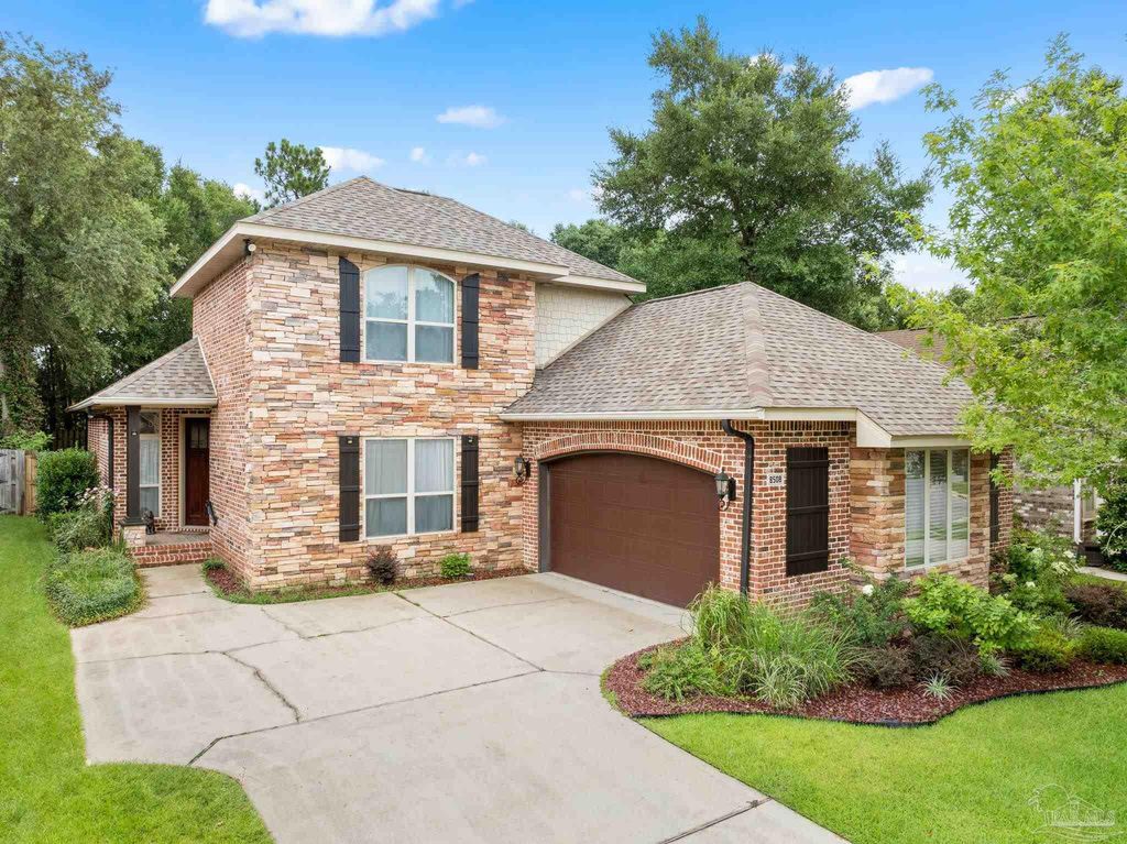 8508 Salt Grass Dr W, Pensacola, FL 32526