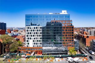 35-32 Leavitt St PH H, Flushing, NY 11354