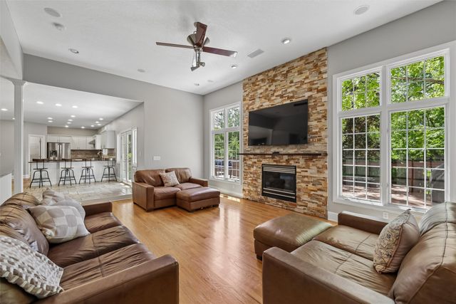 5749 Wentworth None, Johnston, IA 50131