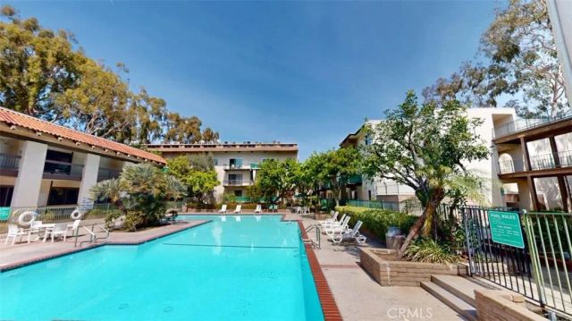 5460 White Oak Avenue D102, Encino, CA 91316