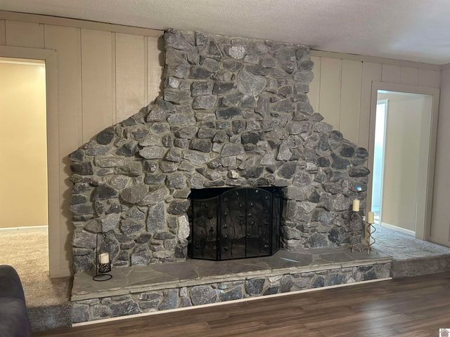 359 Rhea Lee Drive, Paducah, KY 42001