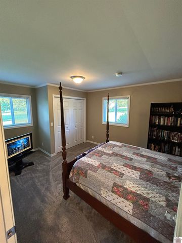 359 Rhea Lee Drive, Paducah, KY 42001