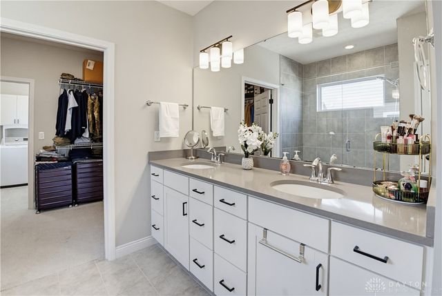 5022 Pepperwell Circle, Sugarcreek Twp, OH 45440