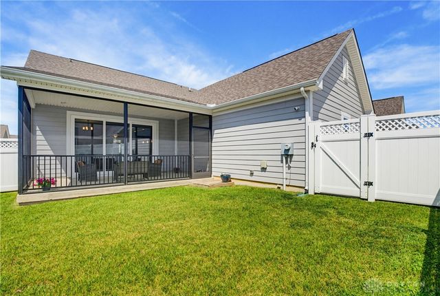 5022 Pepperwell Circle, Sugarcreek Twp, OH 45440