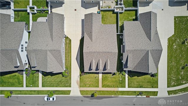5022 Pepperwell Circle, Sugarcreek Twp, OH 45440