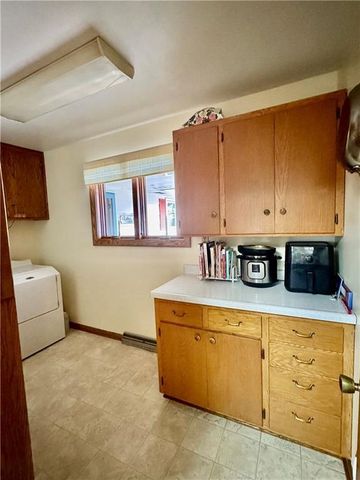 1118 Kathryn Drive, Eau Claire, WI 54701