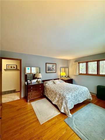 1118 Kathryn Drive, Eau Claire, WI 54701