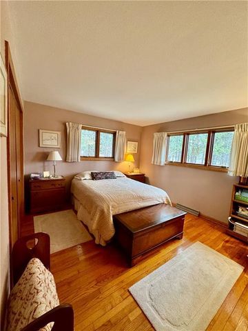 1118 Kathryn Drive, Eau Claire, WI 54701