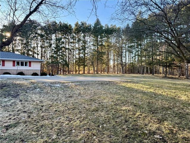 1118 Kathryn Drive, Eau Claire, WI 54701