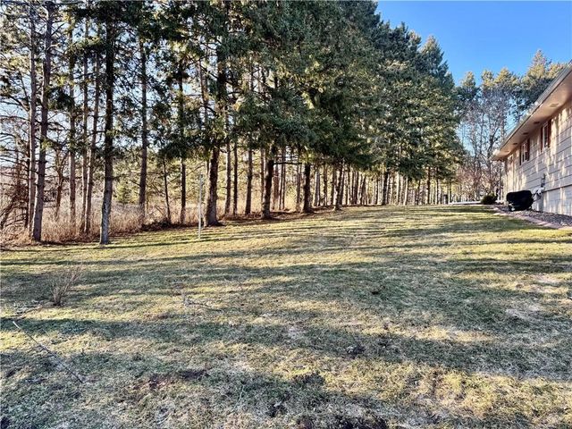 1118 Kathryn Drive, Eau Claire, WI 54701