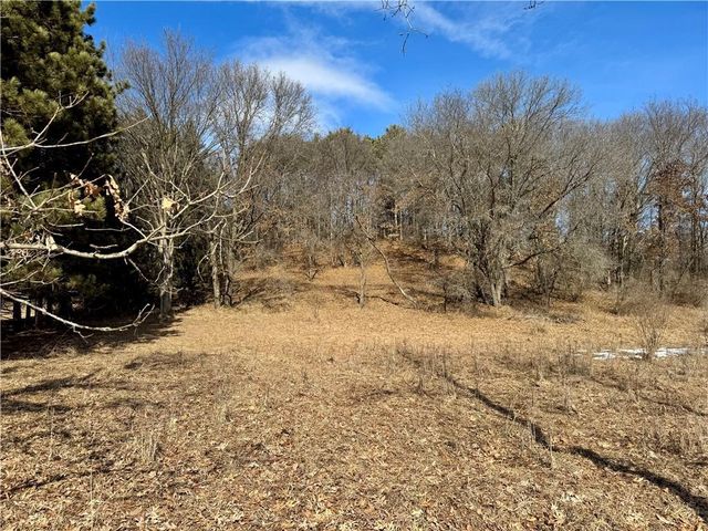 1118 Kathryn Drive, Eau Claire, WI 54701