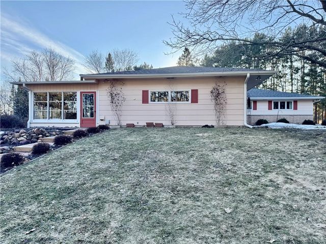 1118 Kathryn Drive, Eau Claire, WI 54701