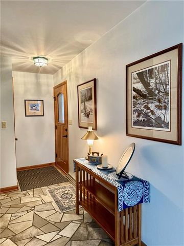 1118 Kathryn Drive, Eau Claire, WI 54701