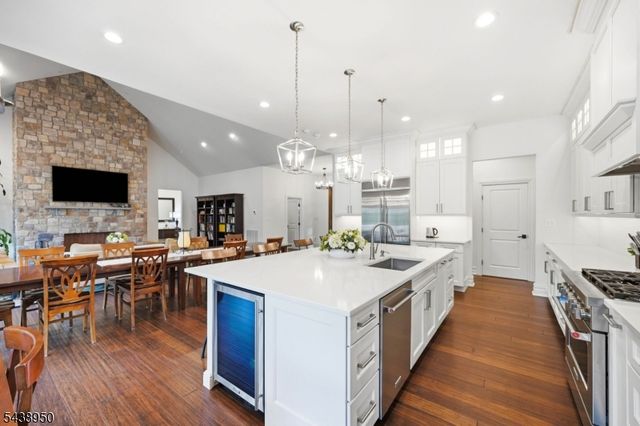 67 Virginia Ln, West Milford Twp., NJ 07480