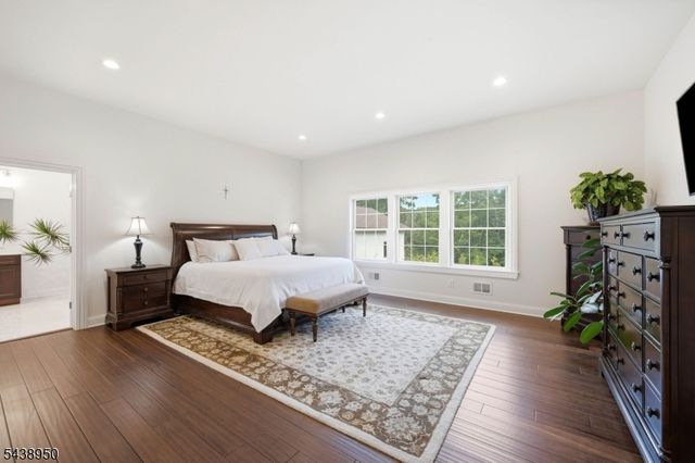 67 Virginia Ln, West Milford Twp., NJ 07480