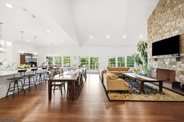 67 Virginia Ln, West Milford Twp., NJ 07480