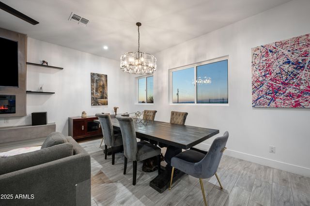 2974 W SUNRISE Drive, Laveen, AZ 85339