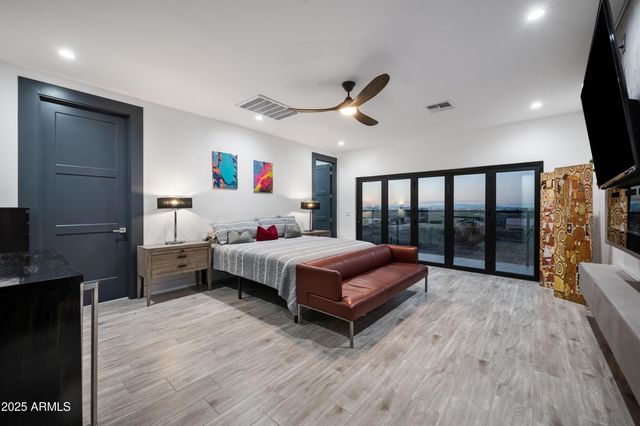 2974 W SUNRISE Drive, Laveen, AZ 85339