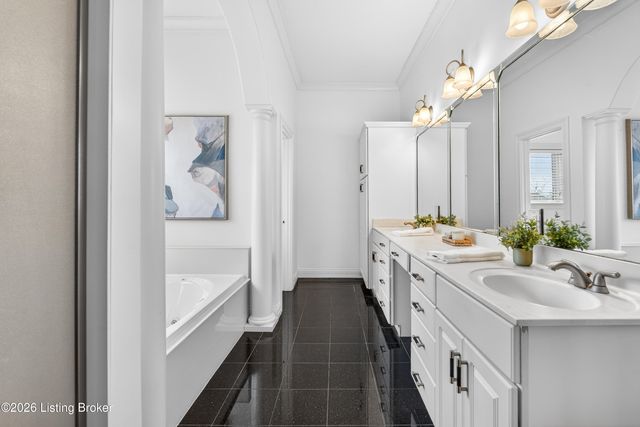 15407 Crystal Springs Way, Louisville, KY 40245