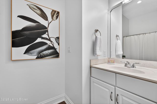 15407 Crystal Springs Way, Louisville, KY 40245