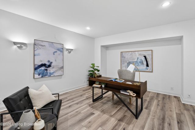 15407 Crystal Springs Way, Louisville, KY 40245