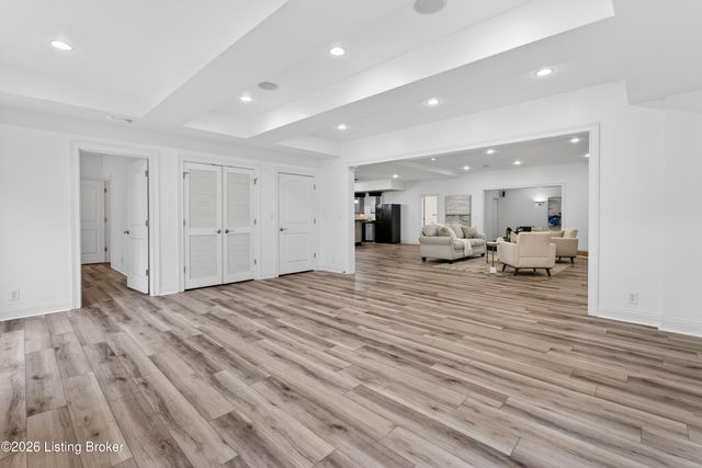 15407 Crystal Springs Way, Louisville, KY 40245